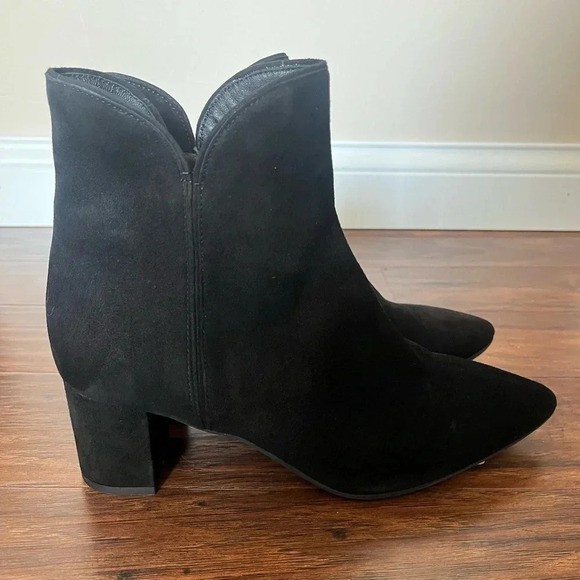 Aquatalia Kayani Boots-NWOT- Black Suede- Size 10.5 - Picture 3 of 9